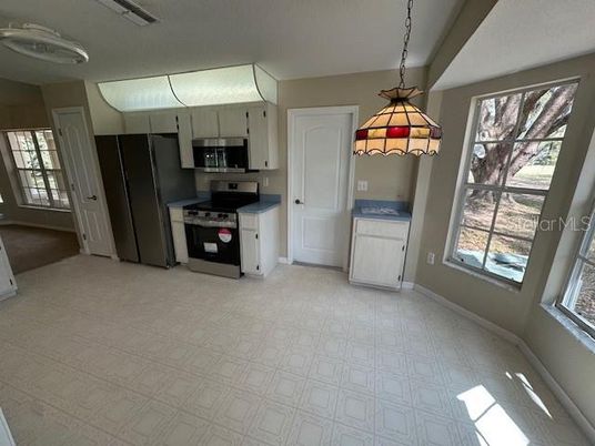 Interior, Kitchen, Pendant Lights, Stainless Steel Appliances