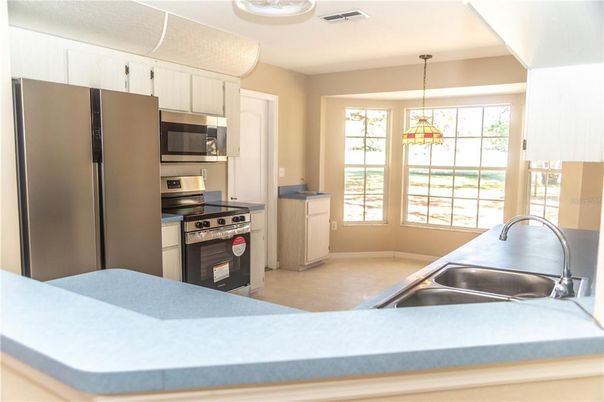 Interior, Kitchen, Pendant Lights, Stainless Steel Appliances