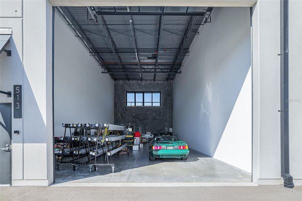 Garage, Interior