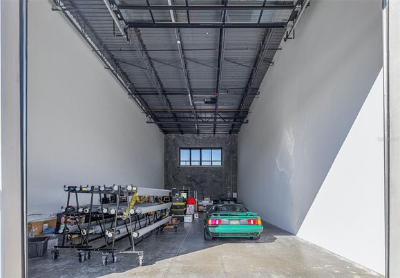 Garage, Interior