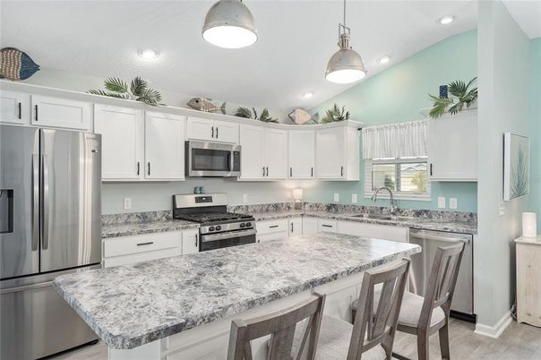 Interior, Kitchen, Pendant Lights, Recessed Lighting, Stainless Steel Appliances