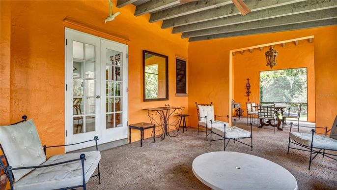 Dining room, Exterior, Interior, Wooden Beams