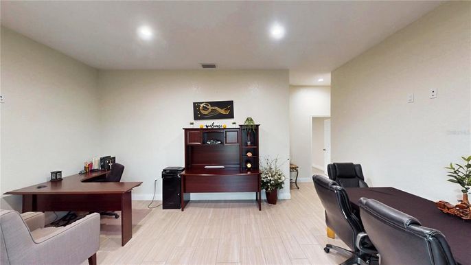 Home Office, Interior, Recessed Lighting, Wood Texture Flooring