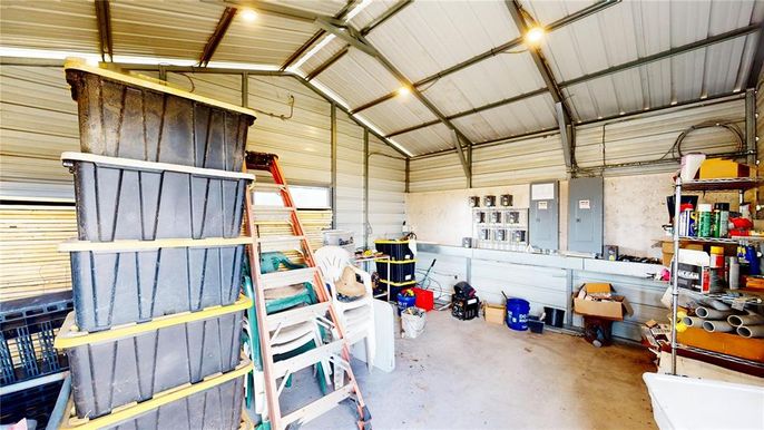 Garage, Interior