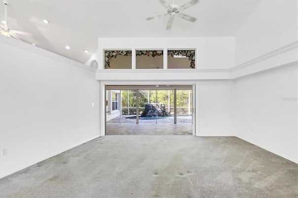 Empty room, Interior, Recessed Lighting