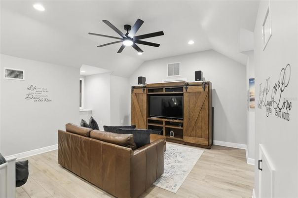 Interior, Living room, Recessed Lighting, Wood Texture Flooring