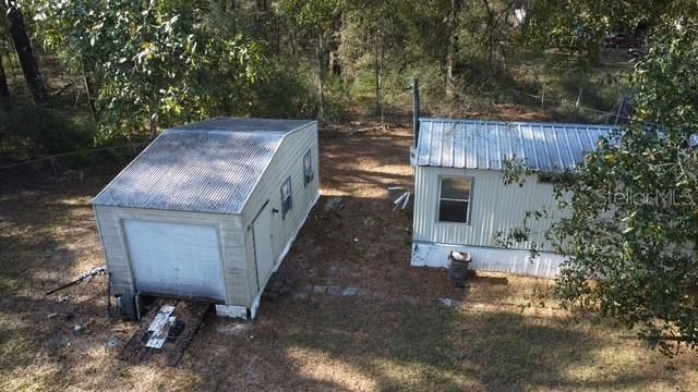 Detached Garage, Exterior