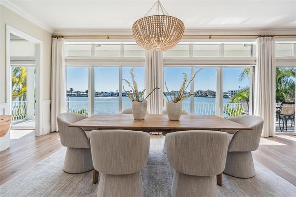 Chandelier, Dining room, Interior, Pendant Lights, Water, Wood Texture Flooring