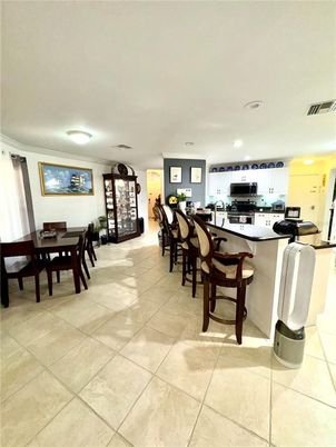 Dining room, Interior, Kitchen, Recessed Lighting