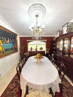 Chandelier, Dining room, Interior