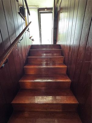 Interior, Wooden Walls