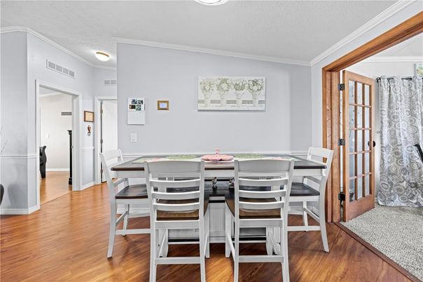 Dining room, Interior, Wood Texture Flooring