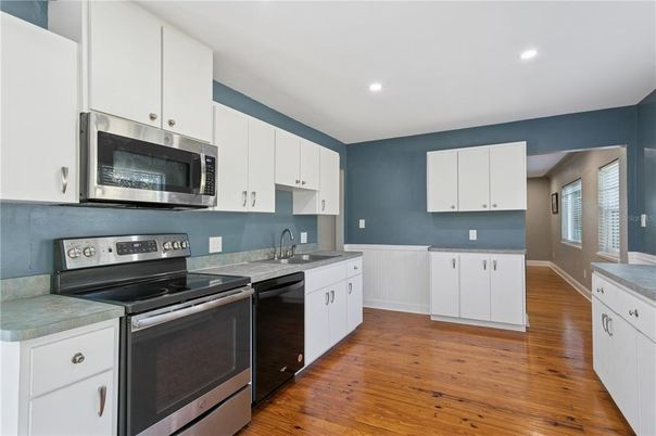 Interior, Kitchen, Recessed Lighting, Wood Texture Flooring