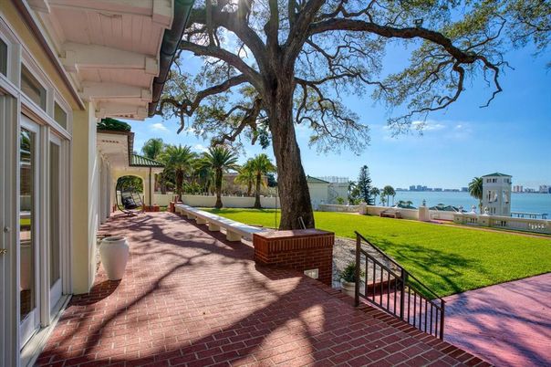 Backyard, Exterior, Water