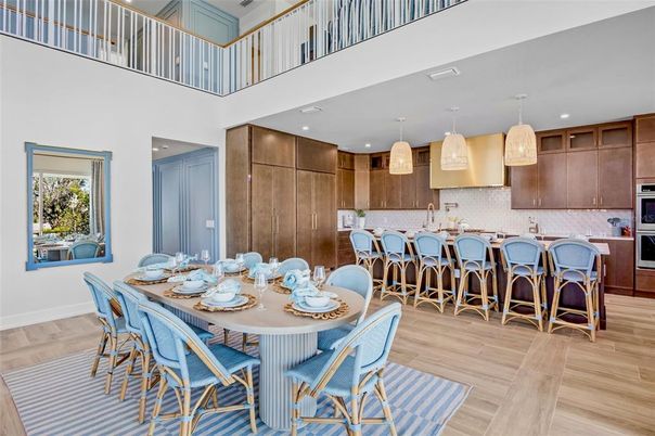 Dining room, Interior, Kitchen, Pendant Lights, Recessed Lighting, Wood Texture Flooring