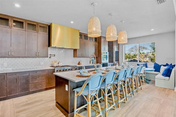 Interior, Kitchen, Living room, Pendant Lights, Recessed Lighting, Stainless Steel Appliances, Wood Texture Flooring