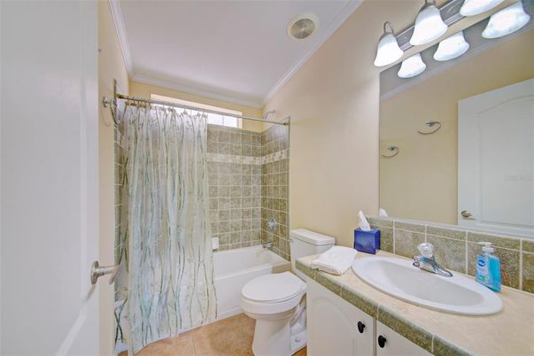 Bathroom, Interior, Tile Countertops