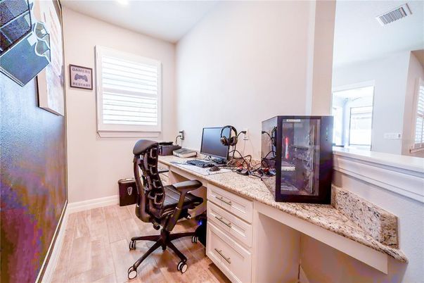 Home Office, Interior, Recessed Lighting, Wood Texture Flooring