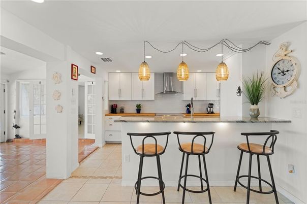 Interior, Kitchen, Pendant Lights, Recessed Lighting, Stainless Steel Appliances