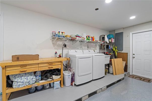Interior, Recessed Lighting, Washer