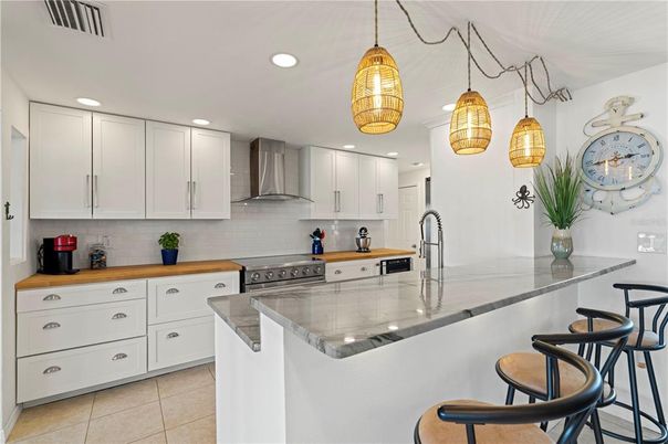 Interior, Kitchen, Pendant Lights, Recessed Lighting, Stainless Steel Appliances