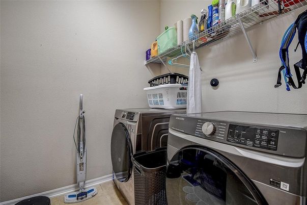 Interior, Washer