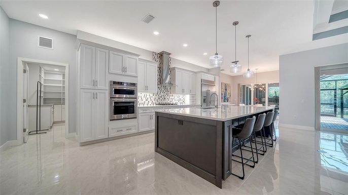 Interior, Kitchen, Pendant Lights, Recessed Lighting, Stainless Steel Appliances