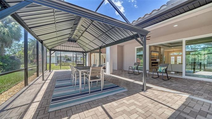 Glass Ceilings, Interior, Sun Room