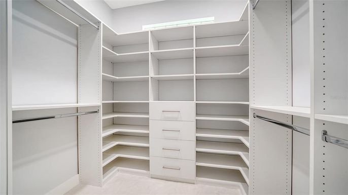 Interior, Walk-in Closets