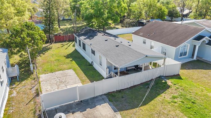 Exterior, Drone