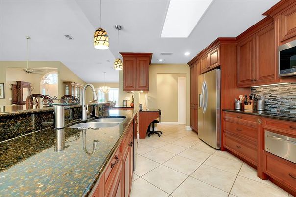 Interior, Kitchen, Pendant Lights, Recessed Lighting, Stainless Steel Appliances