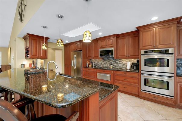 Interior, Kitchen, Pendant Lights, Recessed Lighting, Stainless Steel Appliances
