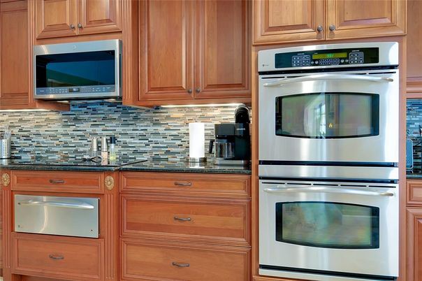 Interior, Kitchen, Stainless Steel Appliances
