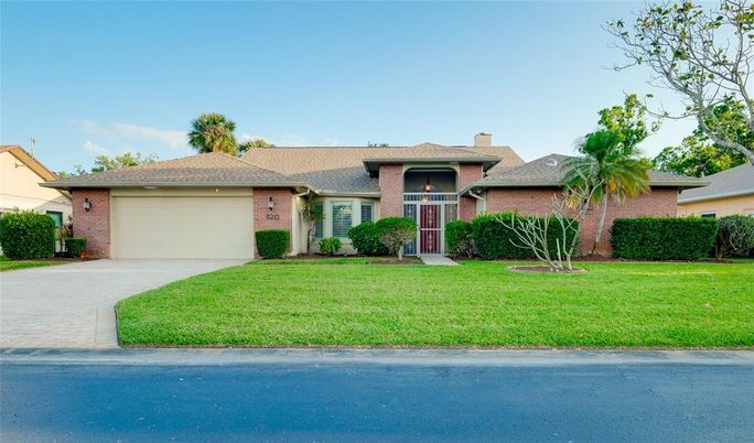 Attached, Exterior, Facade, Brick Facade, Ranch