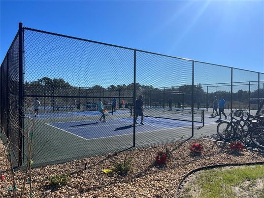 Exterior, Tennis Courts