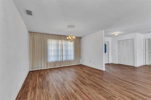 Chandelier, Empty room, Interior, Wood Texture Flooring