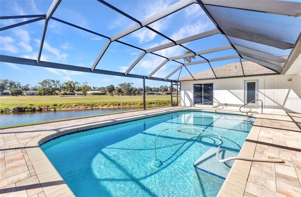 Glass Ceilings, Interior, Pool, Sun Room, Water