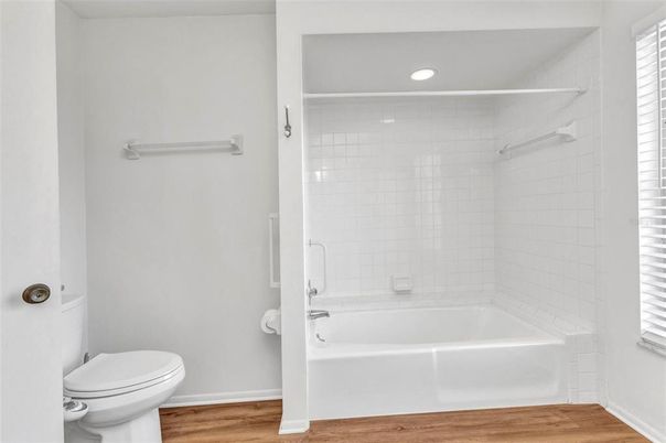 Bathroom, Interior, Recessed Lighting, Wood Texture Flooring