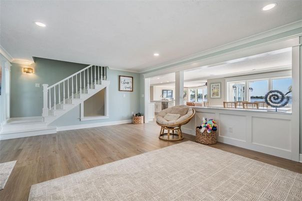 Interior, Recessed Lighting, Wood Texture Flooring