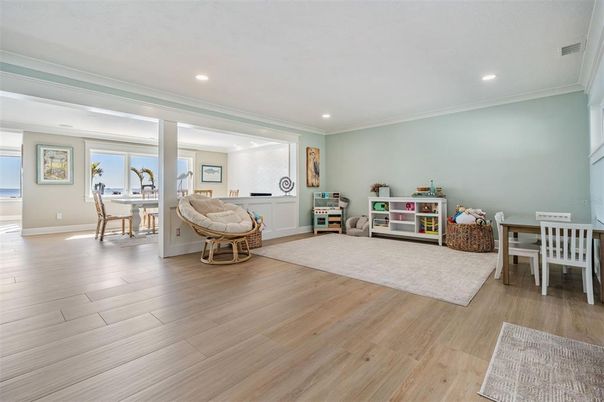 Dining room, Interior, Recessed Lighting, Wood Texture Flooring