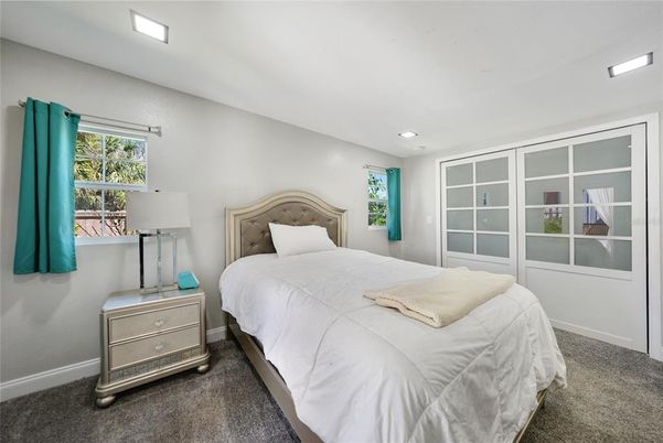 Bedroom, Interior, Recessed Lighting