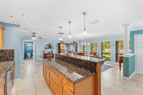 Dining room, Interior, Kitchen, Pendant Lights, Recessed Lighting