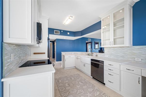 Interior, Kitchen, Recessed Lighting