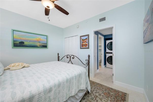 Bedroom, Interior, Washer