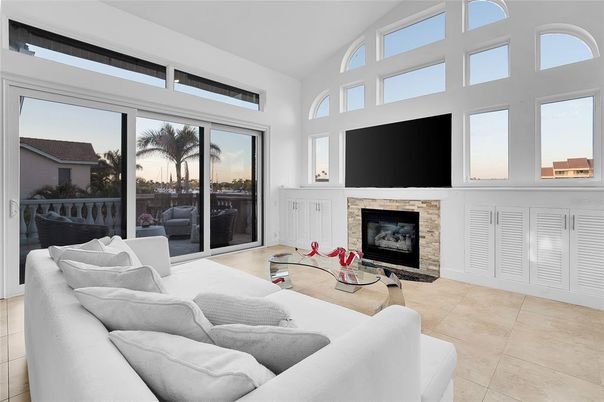 Fireplace, Interior, Living room