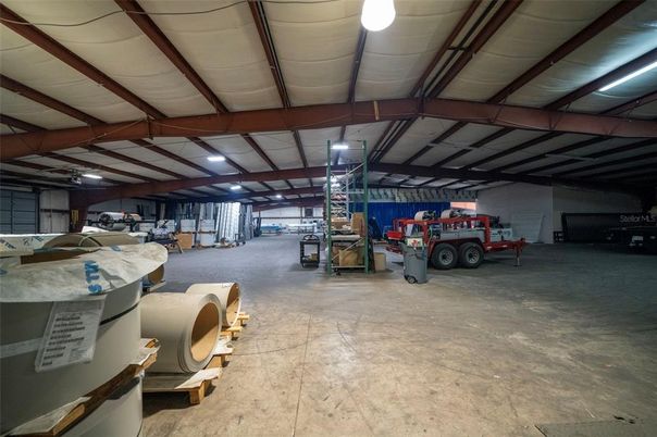 Garage, Interior