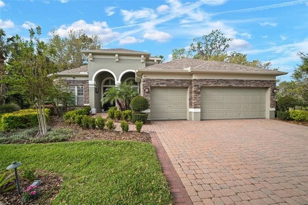 Attached, Exterior, Facade, Mediterranean