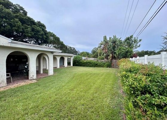 Backyard, Exterior