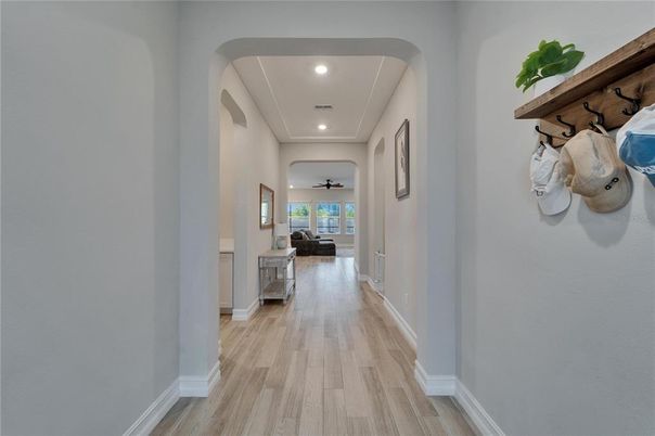 Interior, Recessed Lighting, Wood Texture Flooring