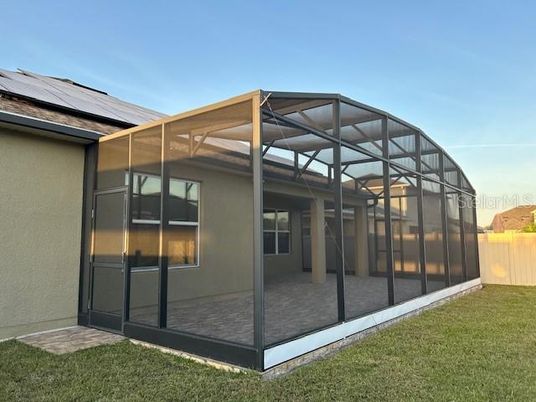 Backyard, Exterior, Facade, Solar Panels, Modern
